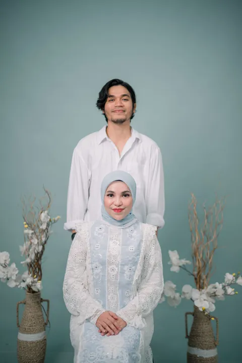Foto sampul undangan Aziz & Hariani