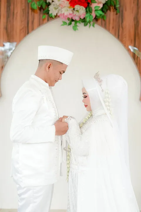 Foto sampul undangan Markiah & Zakaria