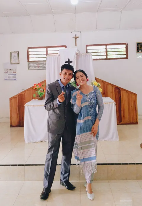 Foto sampul undangan Manto & Yuni