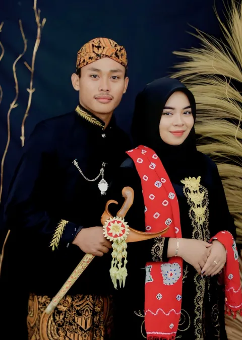 Foto sampul undangan Muza & Agung
