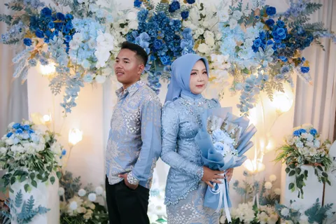 Foto sampul undangan Fania & Rafi