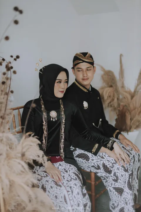 Foto sampul undangan Zahra & Nadhil