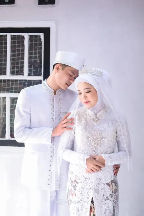 Foto sampul undangan M. Al-Farizi & Deu Deu