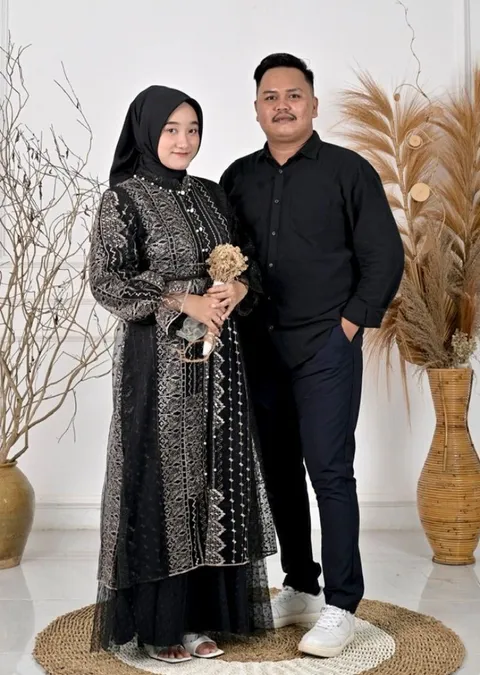 Foto sampul undangan Fazar & Icha