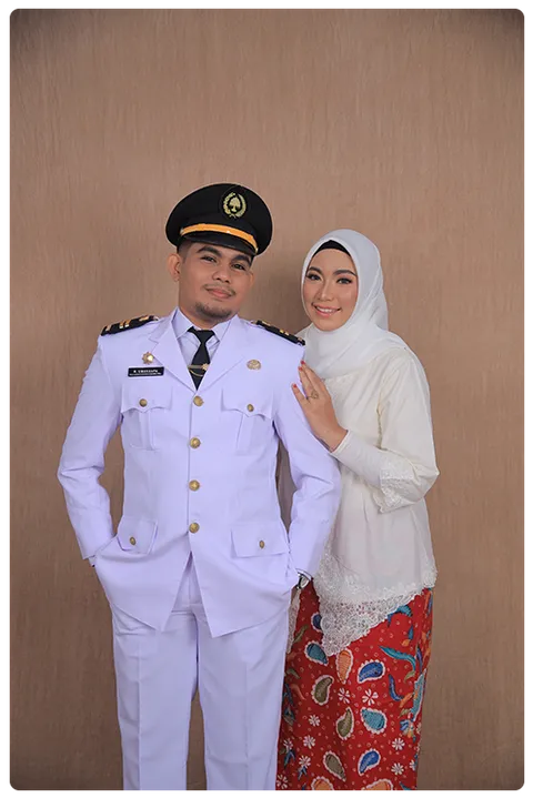 Foto sampul undangan Mega & Haikal