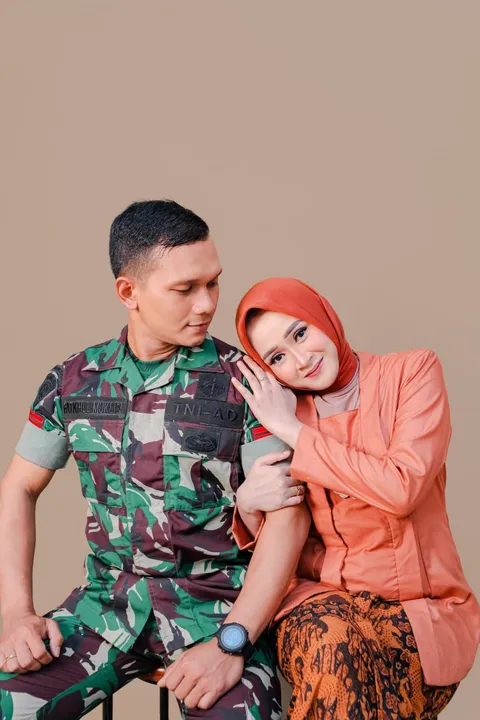 Foto sampul undangan Muklis & Tata