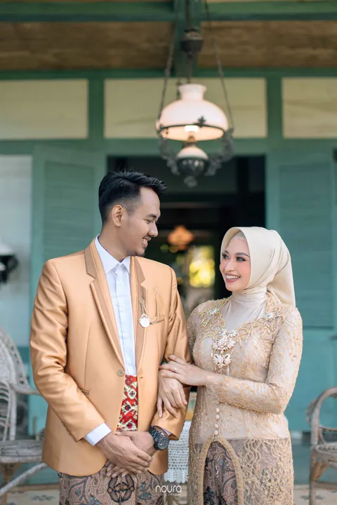 Foto sampul undangan Anwar & Eva