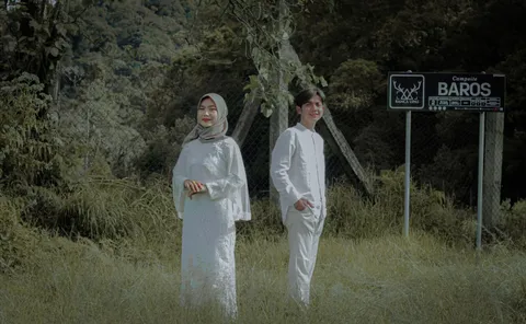 Foto sampul undangan Anggun & Ivan