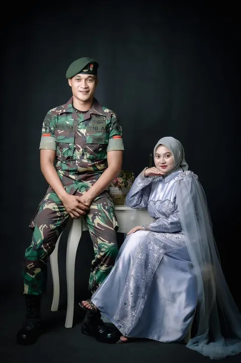 Foto sampul undangan Hartati Safitri Dome S.Ak & Praka Maskur Haji
