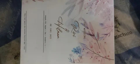 Foto sampul undangan Euis & Tohir