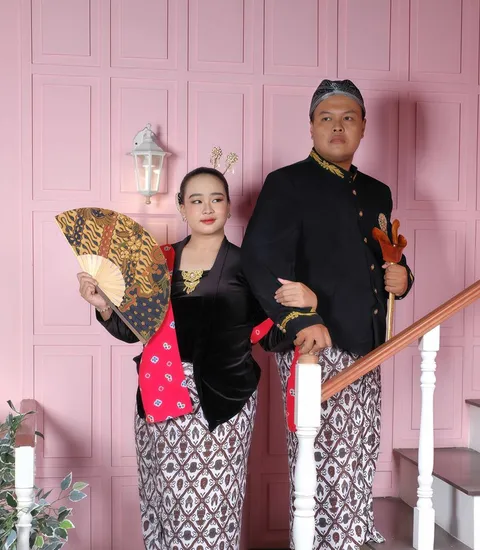 Foto sampul undangan Latifa & Septian Hermansyah