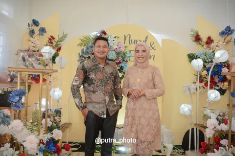 Foto sampul undangan Erwin & Nurul