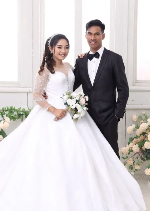 Foto sampul undangan Ramla & Wisnu