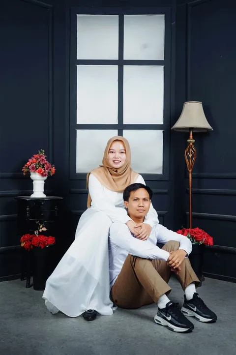 Foto sampul undangan Nofi & Taufik