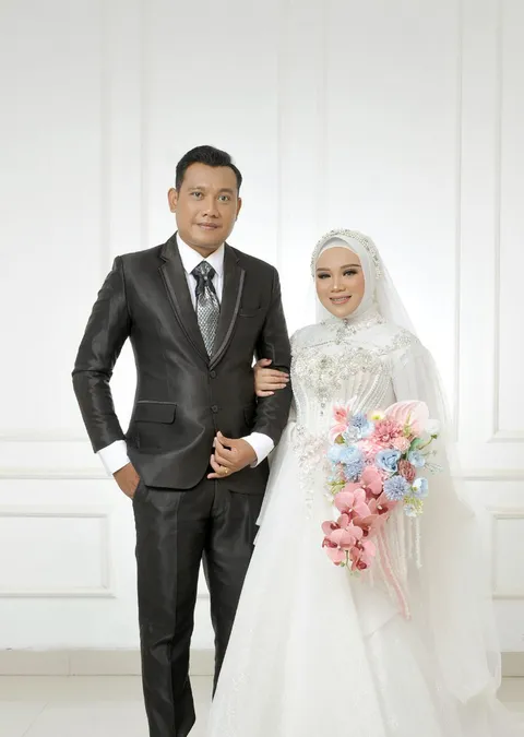 Foto sampul undangan Linda & Bayu