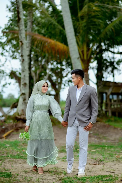 Foto sampul undangan Pandi Ermansyur & Rena Sovia