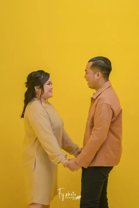 Foto sampul undangan Rio & Lika