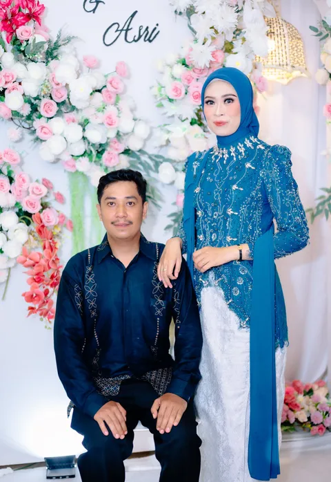 Foto sampul undangan Asriadi & Elvina