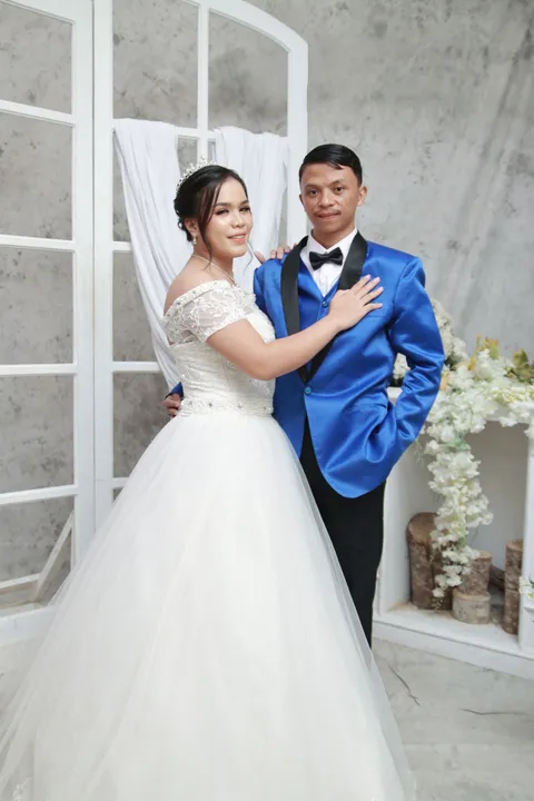 Foto sampul undangan Lidya & Billy