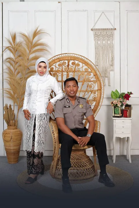 Foto sampul undangan Fika & Noer