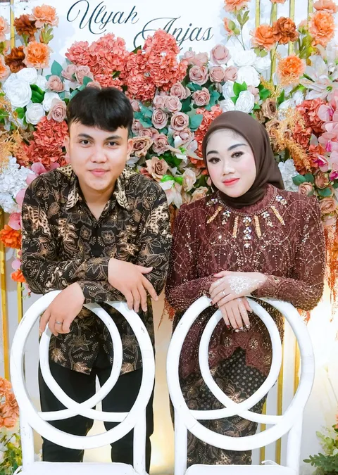 Foto sampul undangan Anjas & Ulyah