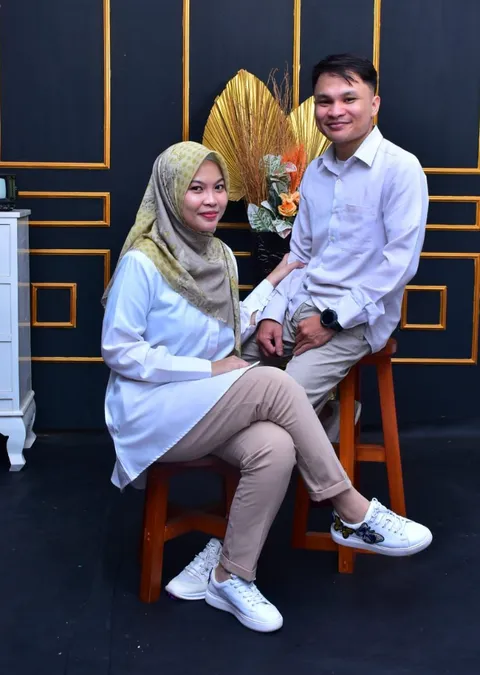 Foto sampul undangan Iin & Hambali