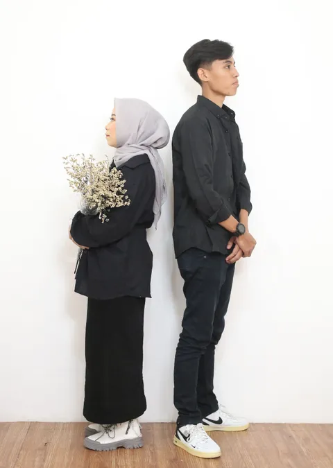 Foto sampul undangan Sarjo & Cicih