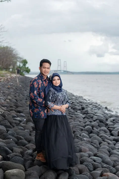 Foto sampul undangan Farid & Ayu