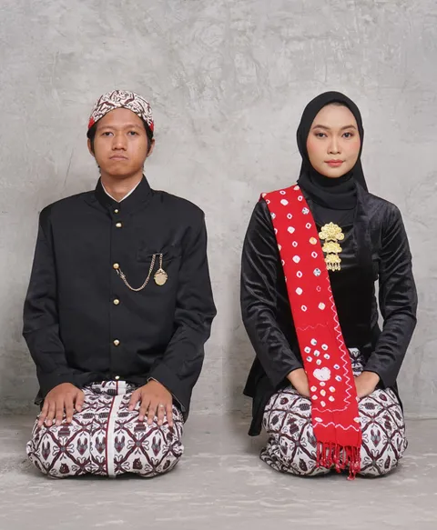 Foto sampul undangan Soni & Deyana