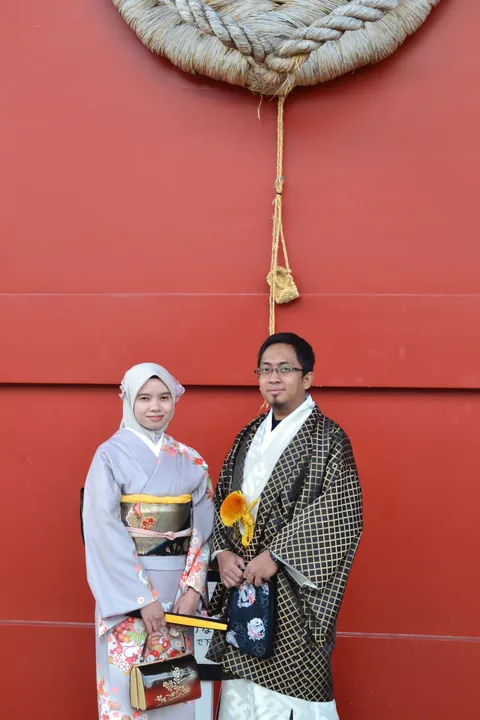 Foto sampul undangan Sayuti & Rahmi
