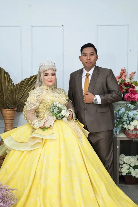 Foto sampul undangan Chindy & Esha