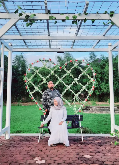 Foto sampul undangan Ria & Rahmat