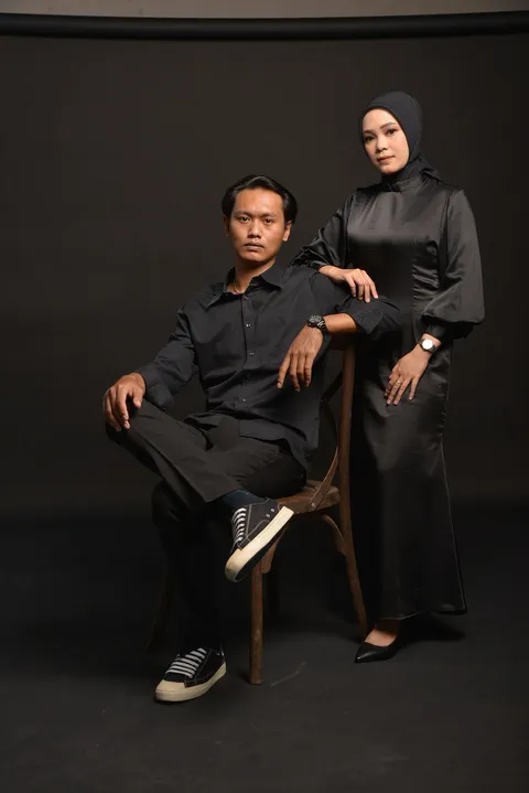 Foto sampul undangan Vella & Bahtiar