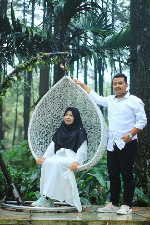 Foto sampul undangan Kharisma & Fahmi