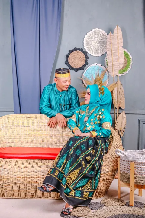 Foto sampul undangan Thya & Fahrul