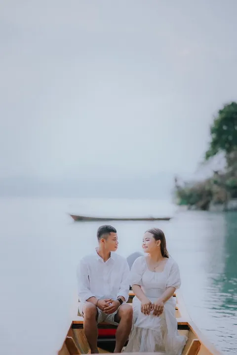 Foto sampul undangan Adi & Ling
