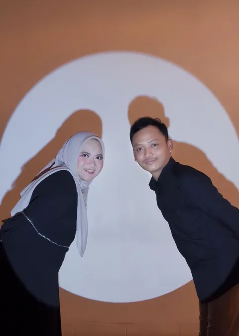 Foto sampul undangan Syahira & Alfi
