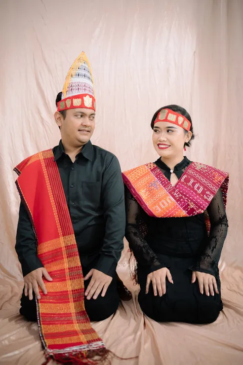 Foto sampul undangan Petra & Ingot