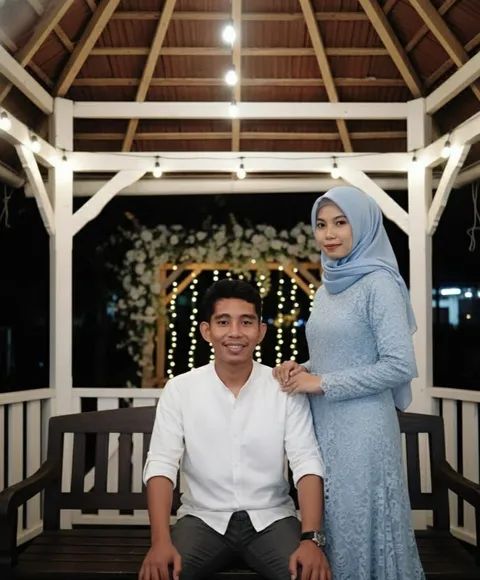 Foto sampul undangan Fitri & Hajir