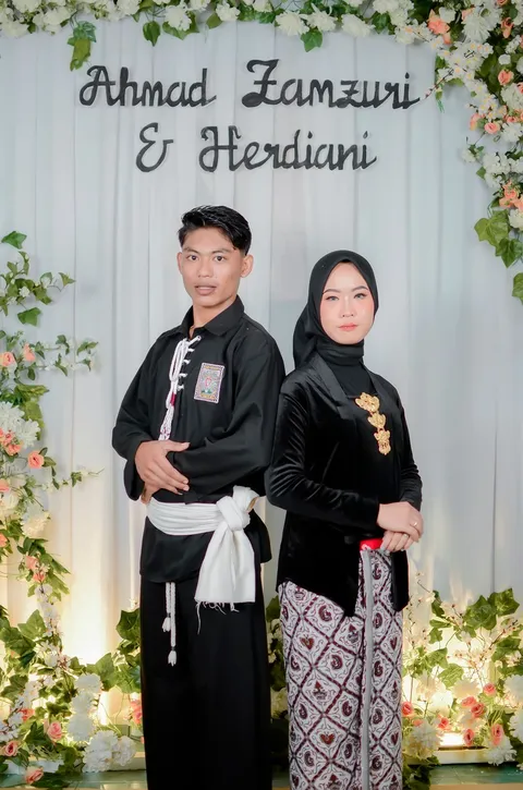 Foto sampul undangan Zamzuri & Herdiani
