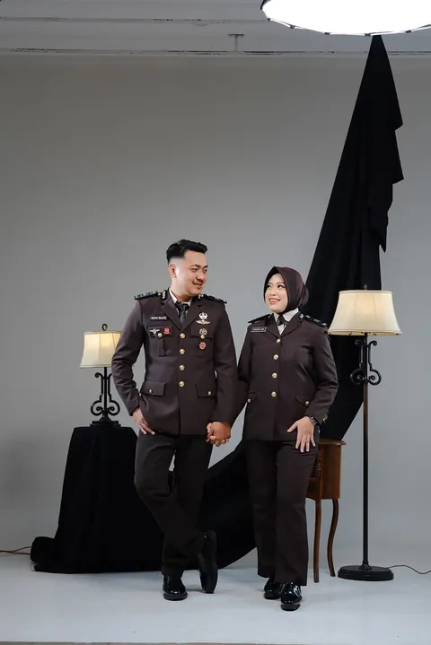 Foto sampul undangan Refki & Rosinta