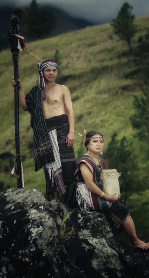 Foto sampul undangan Pesta Simbolon & Swandi Sinurat