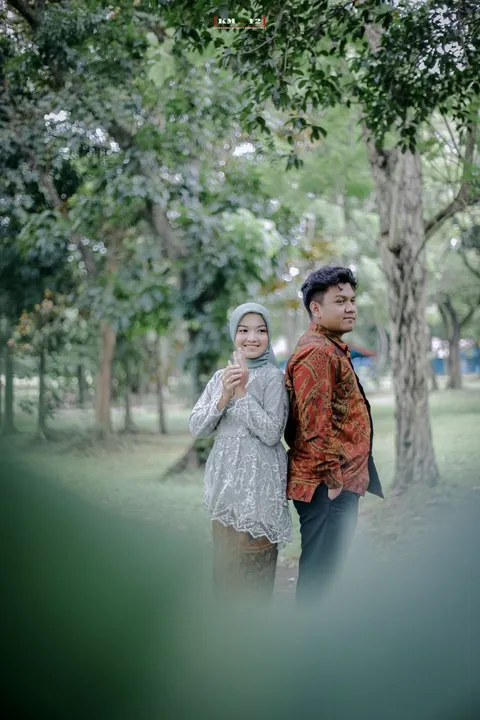 Foto sampul undangan Bunga & Fahmi