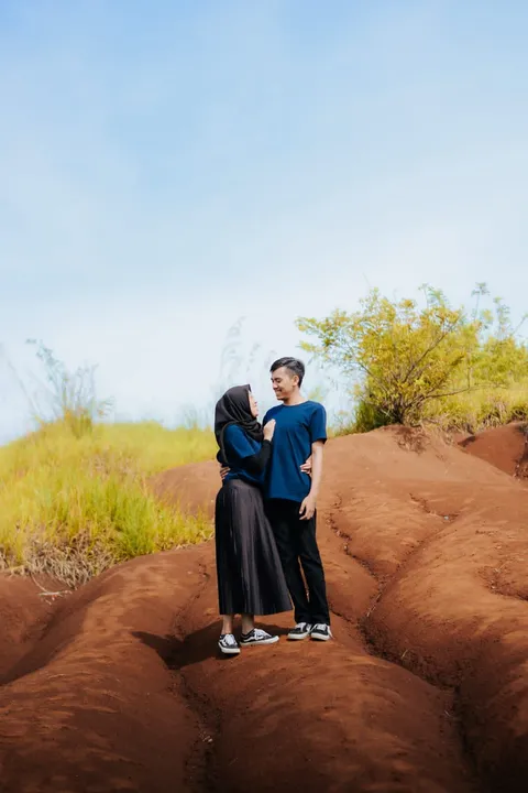Foto sampul undangan Vania & Topan