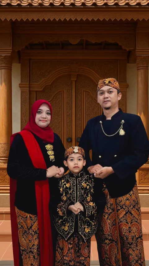 Foto sampul undangan Walimatul Khitan
