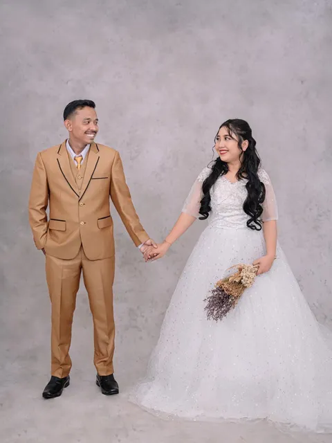 Foto sampul undangan Evelin & Asrul