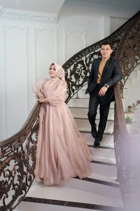 Foto sampul undangan Rio & Tiya