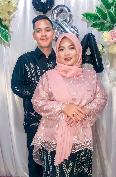 Foto sampul undangan Abdul & Oca