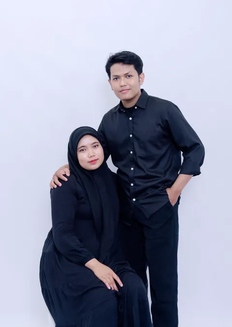 Foto sampul undangan Arief & Dewi