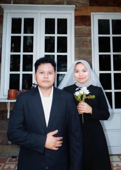 Foto sampul undangan Aidil & Nia